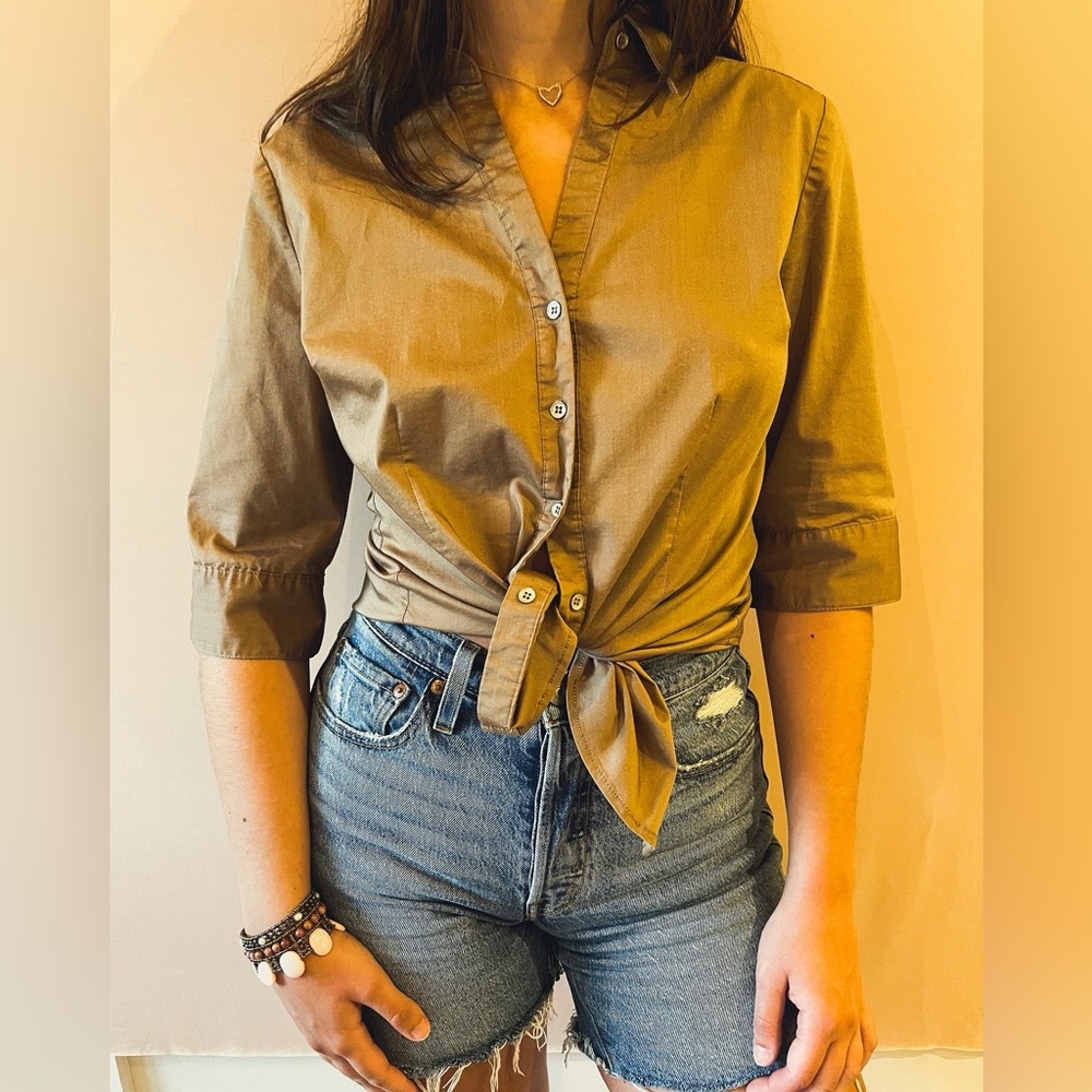 7th Avenue Design Studio New York & Company brow blouse size M